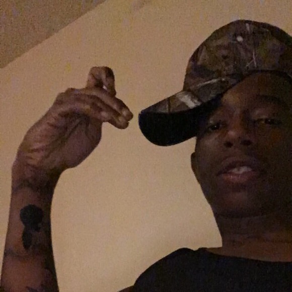 Meet your Posher, David - Picture 1 of 1